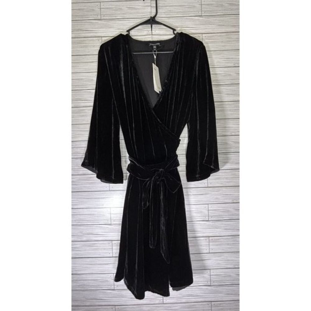 NWT Eileen Fisher Women's Black Silk 3/4 Sleeve‎ Silk Velvet Wrap Dress Size Sm